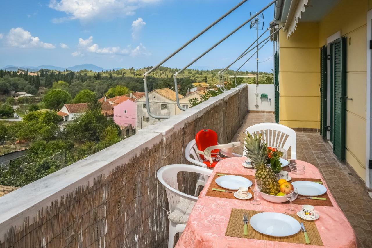 Apartmán Modern Flat With Beautiful Views In South Of Corfu Lefkímmi Exteriér fotografie