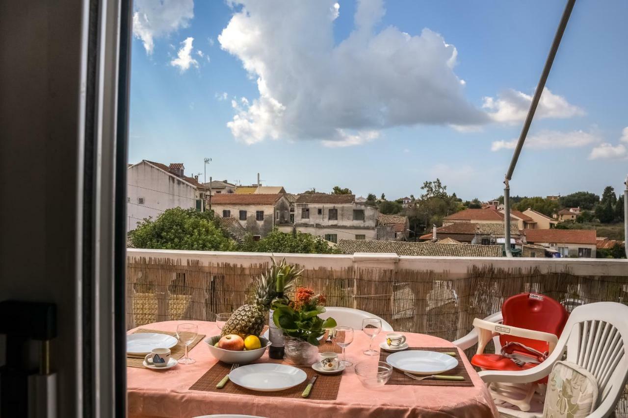 Apartmán Modern Flat With Beautiful Views In South Of Corfu Lefkímmi Exteriér fotografie